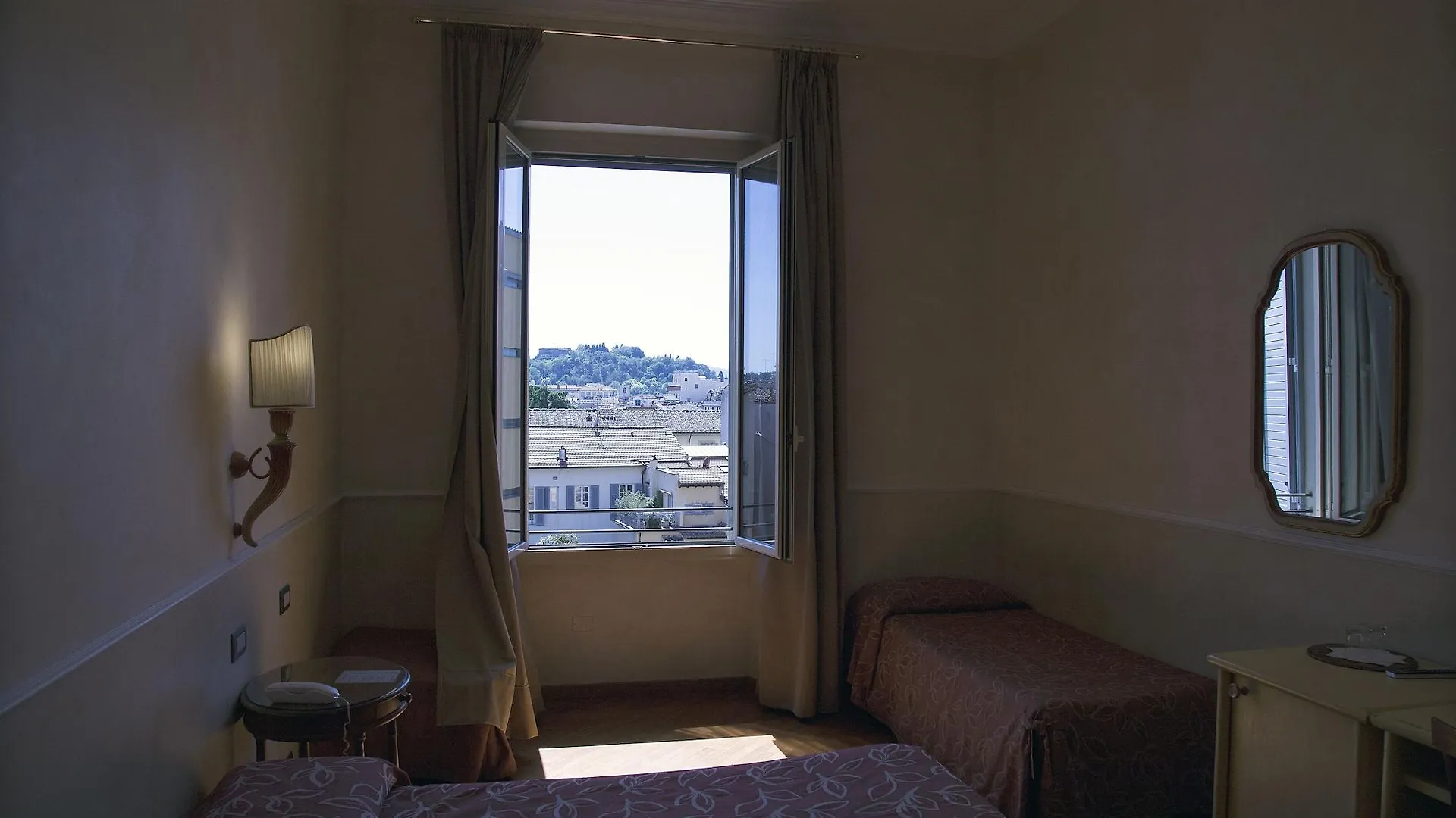 Hotel Aurora Florence 3*,