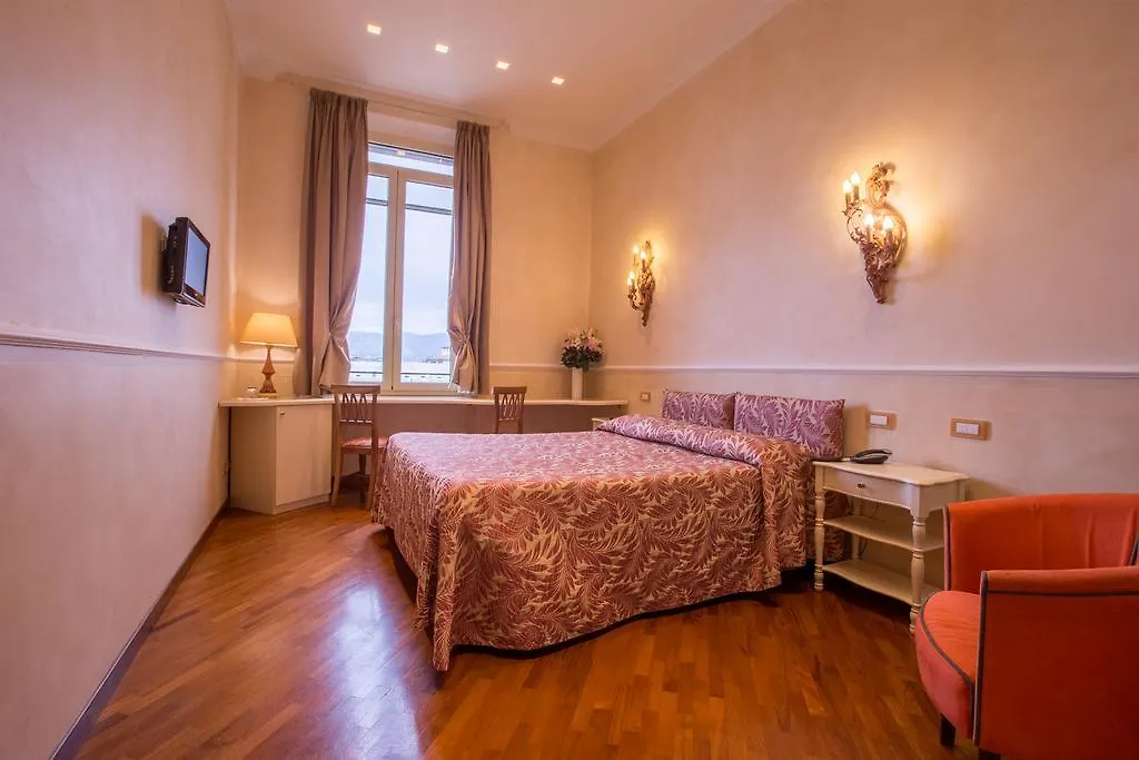 Hotel Aurora Florence 3*,