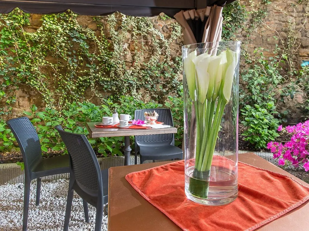 ***  Hotel Aurora Florence Italy